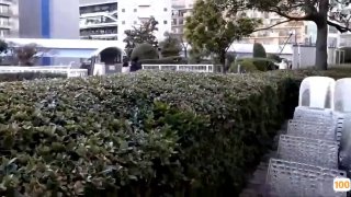 中年熟女詹妮弗·怀特在家里与淘气医生的热辣邂逅